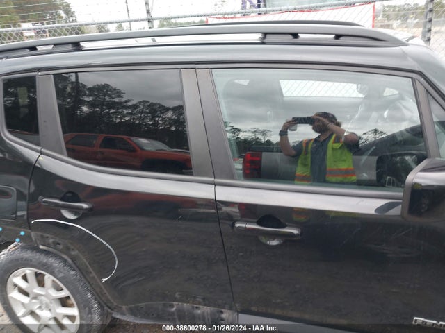 ZACNJABB9LPL89420 Jeep Renegade Latitude Fwd