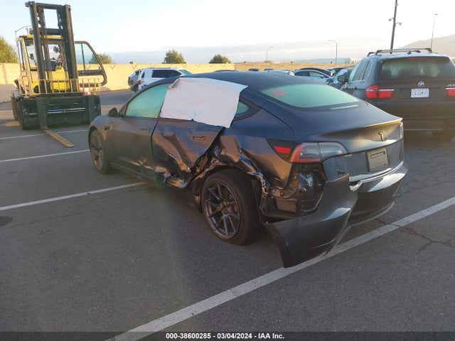 5YJ3E1EA5MF875961 Tesla Model 3 Standard Range Plus Rear-wheel Drive