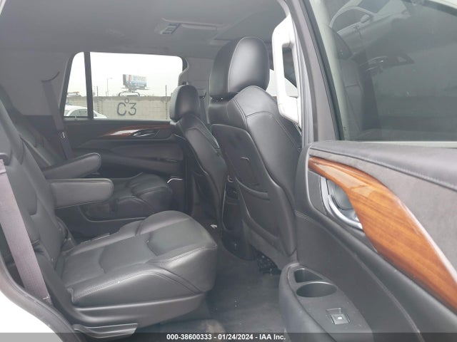 1GYS3BKJ7HR302873 Cadillac Escalade Luxury