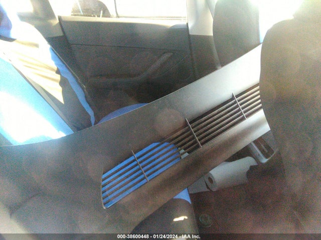 2023 TESLA MODEL Y 7SAYGDEE9PF682949 Photo 7