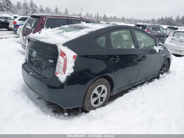 JTDKN3DU4E1780756 Toyota Prius Four