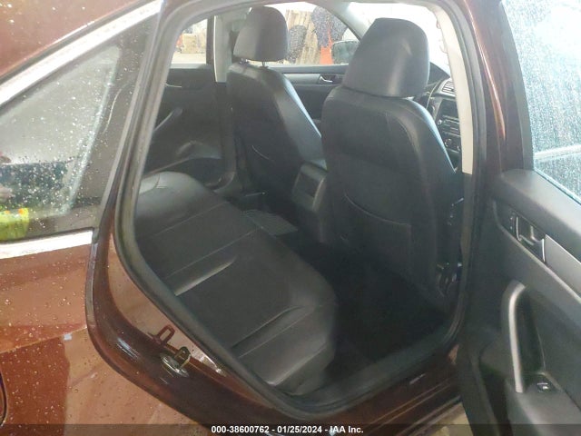2014 VOLKSWAGEN PASSAT 1.8T WOLFSBURG EDITION VIN: 1VWAT7A31EC036120