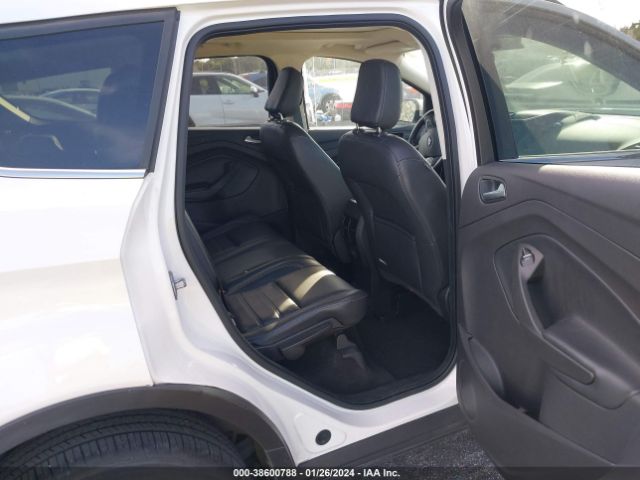 1FMCU0HD0KUA74986 Ford ESCAPE SEL
