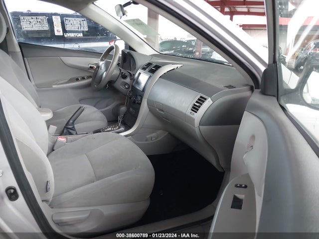 2010 TOYOTA COROLLA LE VIN: 2T1BU4EE5AC290929