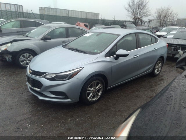 Chevrolet Cruze Lt Auto 2017 1G1BE5SM4H7154245 Image 2