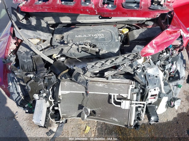1C4PJLCB8HW660595 Jeep Cherokee Latitude Fwd