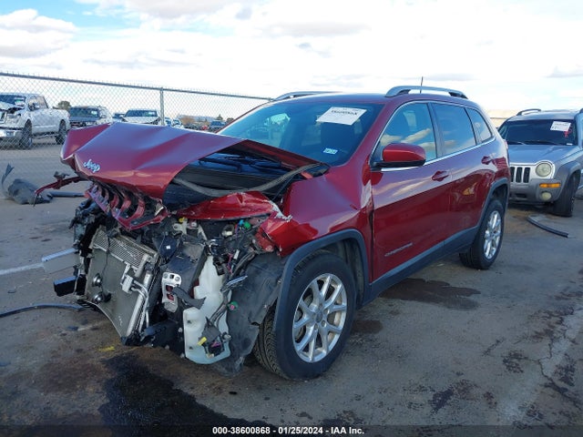 1C4PJLCB8HW660595 Jeep Cherokee Latitude Fwd