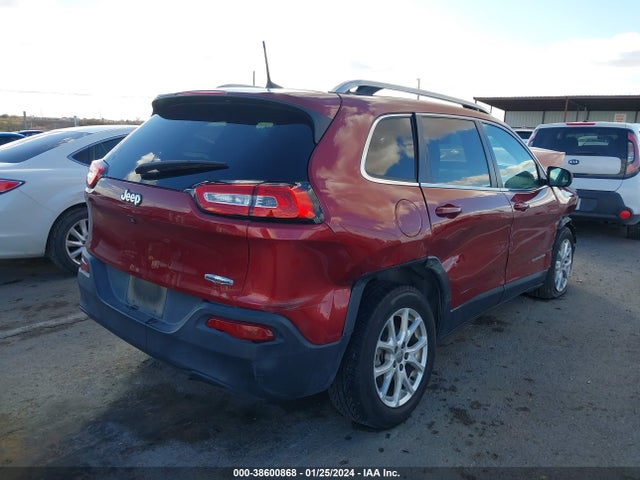 1C4PJLCB8HW660595 Jeep Cherokee Latitude Fwd
