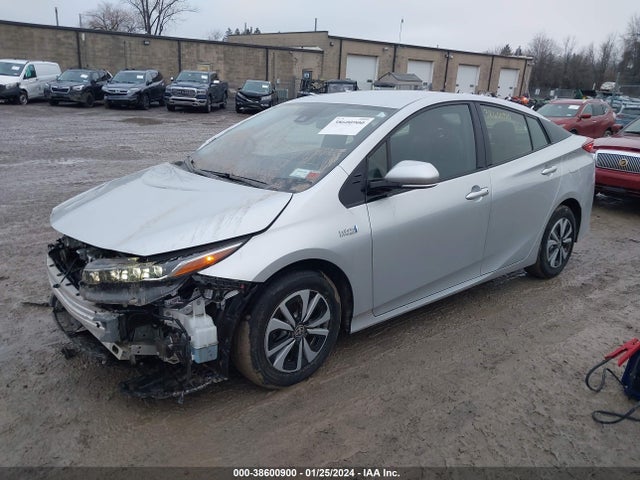 Toyota PRIUS PRIME 2018 JTDKARFP5J3089854 Image 2
