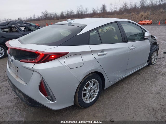 Toyota PRIUS PRIME 2018 JTDKARFP5J3089854 Image 4