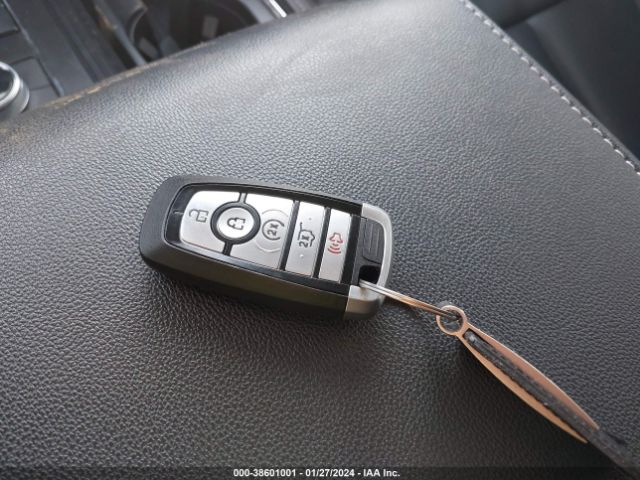 1FMJU1JT5NEA07541 Ford Expedition Xlt