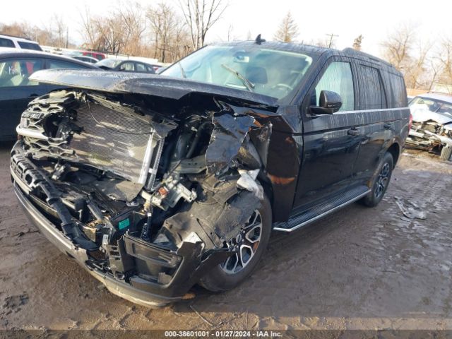1FMJU1JT5NEA07541 Ford Expedition Xlt