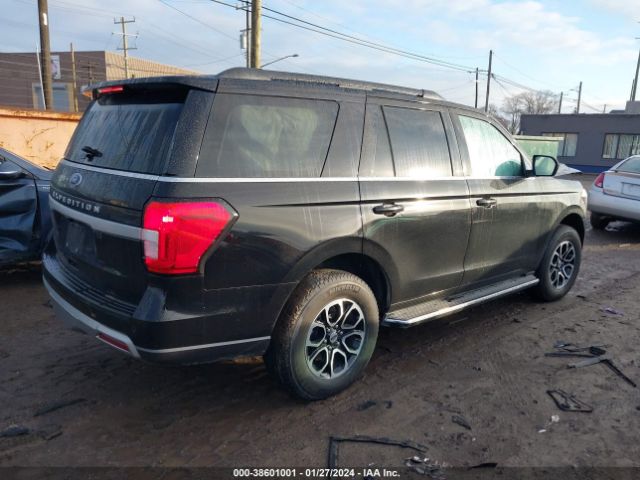 1FMJU1JT5NEA07541 Ford Expedition Xlt