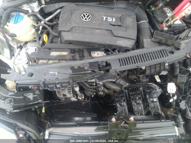 1VWAT7A35FC121074 Volkswagen Passat 1.8t Limited Edition