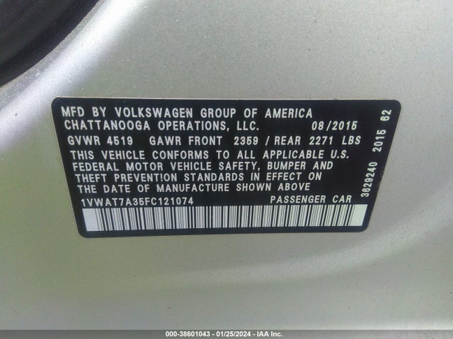 1VWAT7A35FC121074 Volkswagen Passat 1.8t Limited Edition