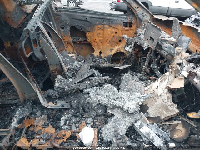 Toyota Highlander Xle 2021 5TDGZRBH2MS553022 Image 5