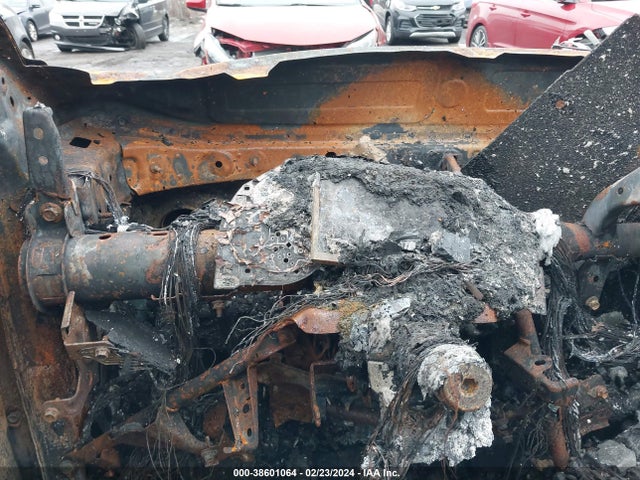 Toyota Highlander Xle 2021 5TDGZRBH2MS553022 Image 7