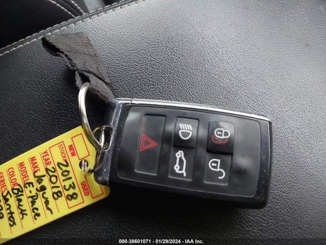 2018 JAGUAR E-PACE SADFT2GX7J1Z30297 Photo 10