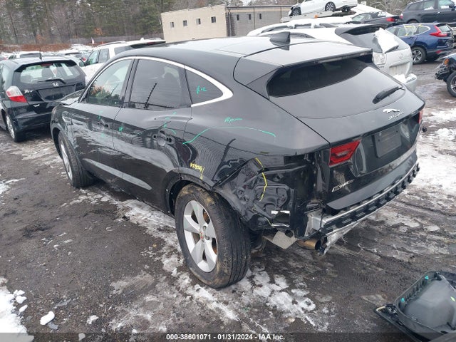 2018 JAGUAR E-PACE SADFT2GX7J1Z30297 Photo 2