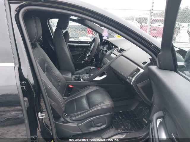 2018 JAGUAR E-PACE SADFT2GX7J1Z30297 Photo 4