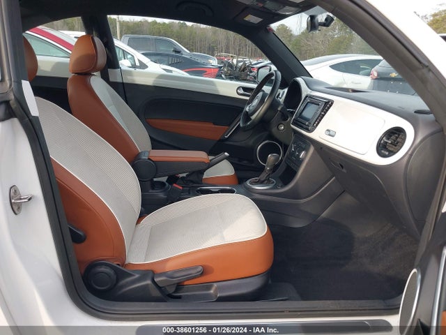 2016 VOLKSWAGEN BEETLE 1.8T CLASSIC VIN: 3VWF17AT7GM636444