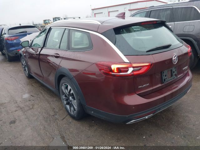 W04GV8SX2J1163554 Buick Regal Tourx Essence