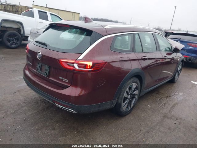 W04GV8SX2J1163554 Buick Regal Tourx Essence