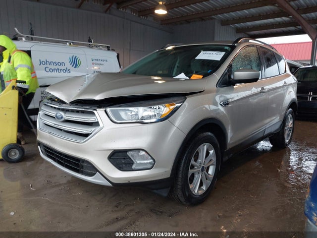 Ford ESCAPE SE 2018 1FMCU0GD8JUA89882 Image 2