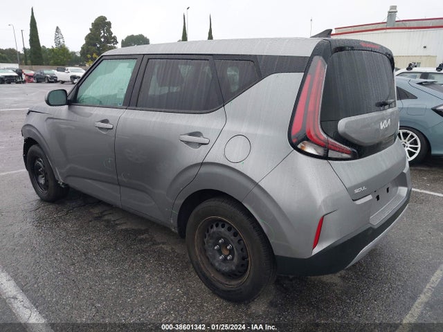 KIA SOUL LX 2023 KNDJ23AUXP7846140 Image 3