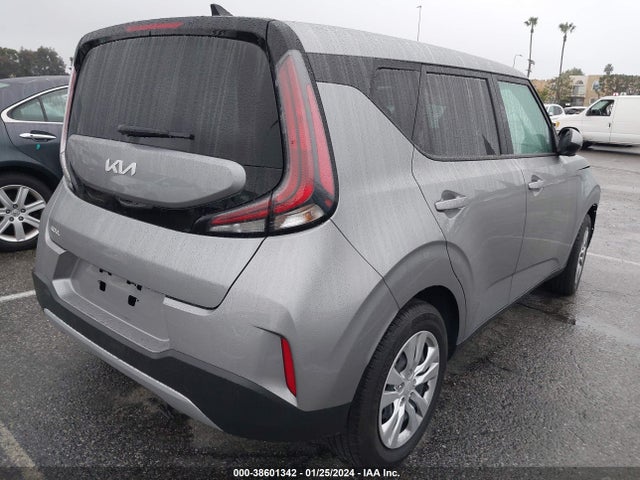 KIA SOUL LX 2023 KNDJ23AUXP7846140 Image 4