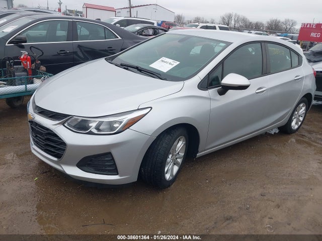 Chevrolet CRUZE LS 2019 3G1BC6SM9KS588889 Image 2