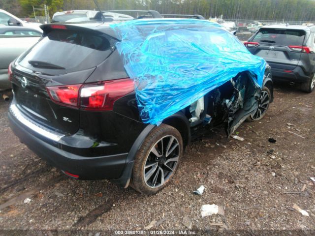 JN1BJ1CP7JW164108 Nissan Rogue Sport Sl