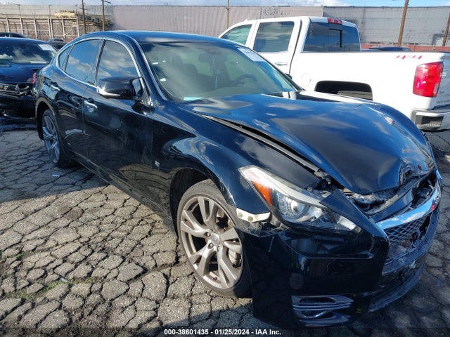 Infiniti Q70 3.7x 2015 JN1BY1AR1FM560604 Image 1