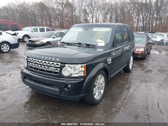 2011 LAND ROVER LR4 VIN: SALAG2D49BA558007