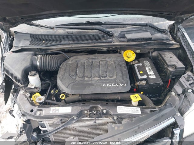 2C4RC1BG8ER399994 Chrysler Town & Country Touring