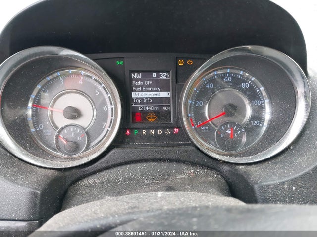 2C4RC1BG8ER399994 Chrysler Town & Country Touring