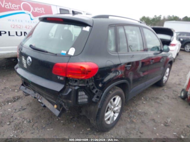 WVGAV7AX6HK000512 Volkswagen Tiguan 2.0t S