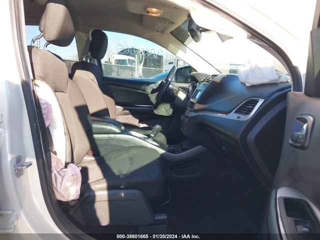 Dodge JOURNEY SE 2019 3C4PDCBG7KT750659 Image 5