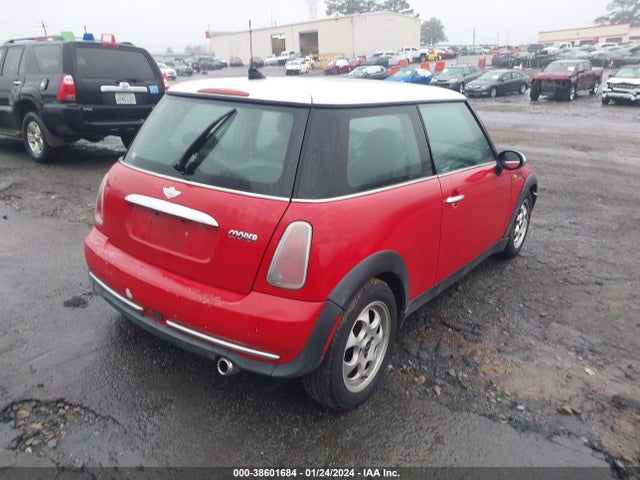 2005 MINI COOPER WMWRC33535TJ70010 Photo 3