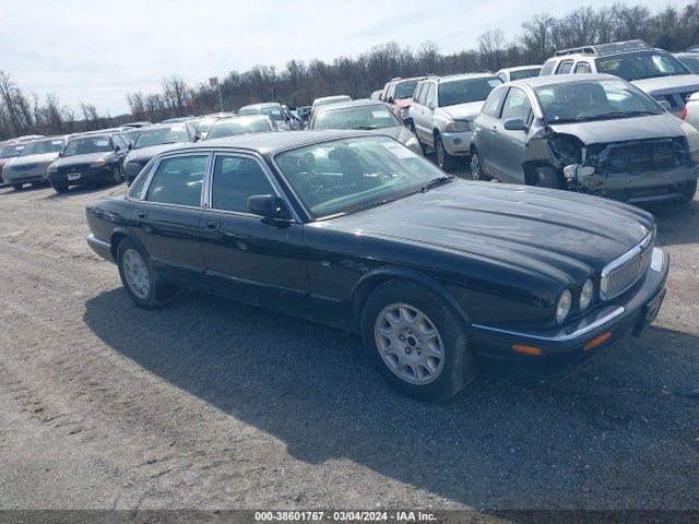 1998 JAGUAR XJ8 SAJHX1246WC832889 Photo 0