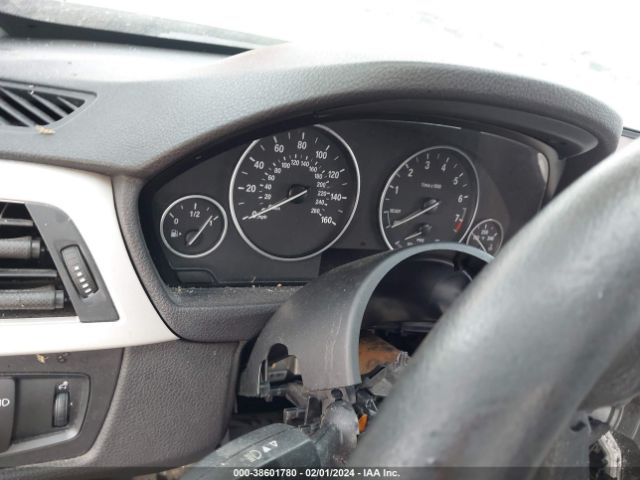 WBA8E1G57HNU14268 BMW 320i