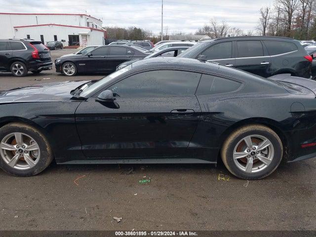 Ford Mustang Ecoboost Fastback 2022 1FA6P8TH3N5136306 Image 14