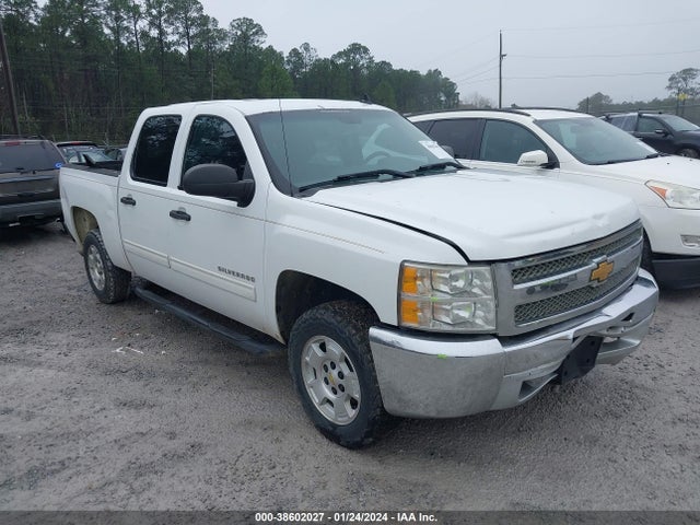 2013 CHEVROLET SILVERADO 1500 LT VIN: 3GCPCSE00DG266890
