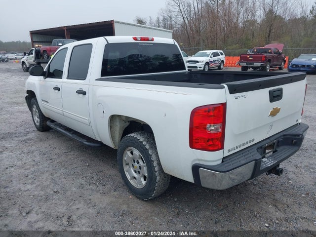 2013 CHEVROLET SILVERADO 1500 LT VIN: 3GCPCSE00DG266890