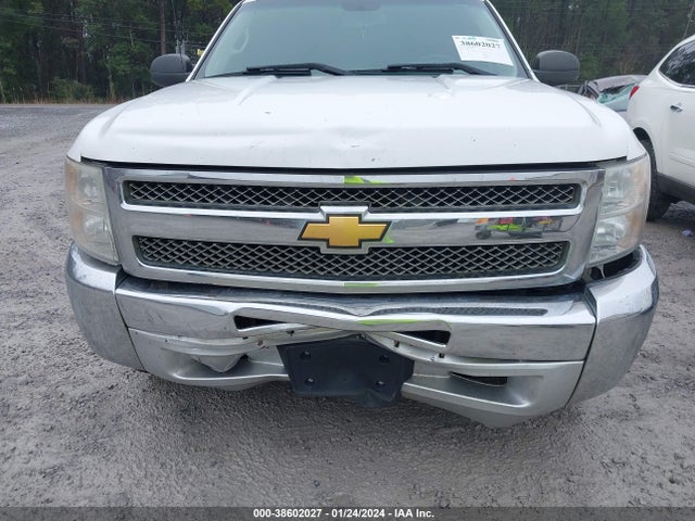 2013 CHEVROLET SILVERADO 1500 LT VIN: 3GCPCSE00DG266890