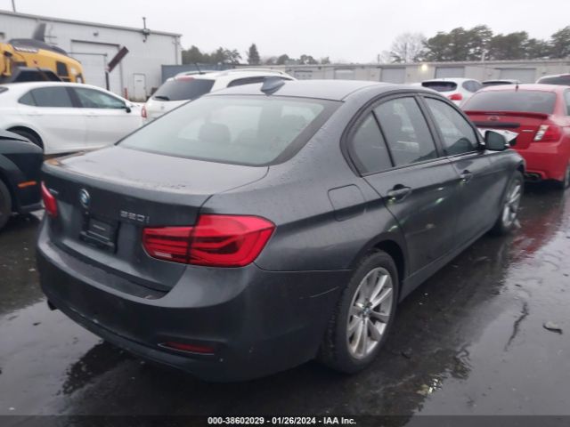 WBA8E5G55GNU21256 BMW 320i Xdrive