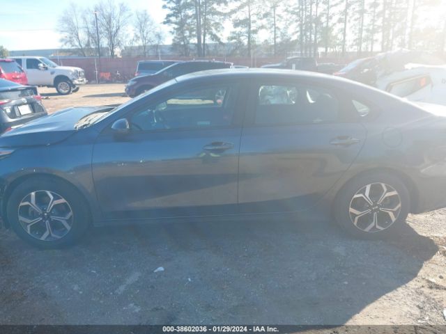 3KPF24AD3KE070180 KIA Forte Lxs