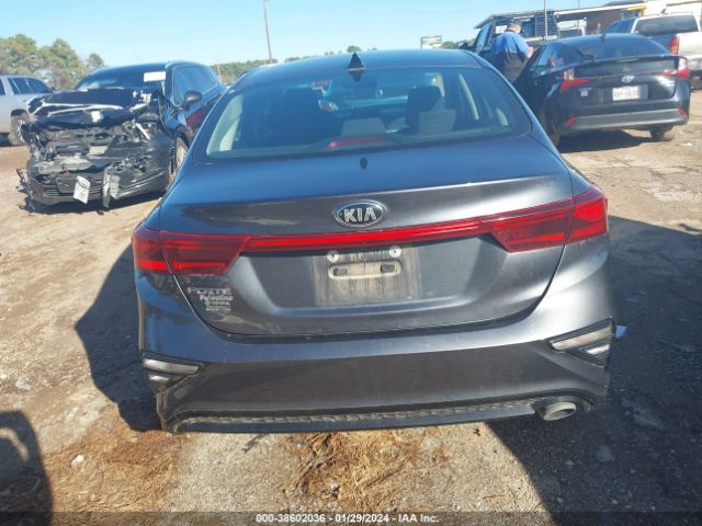 3KPF24AD3KE070180 KIA Forte Lxs
