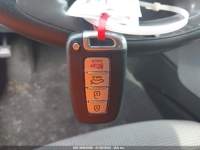 2013 HYUNDAI SONATA SE VIN: 5NPEC4AC9DH603437