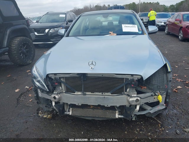 55SWF4KB7FU062437 Mercedes-Benz C 300 4matic/luxury 4matic/sport 4matic